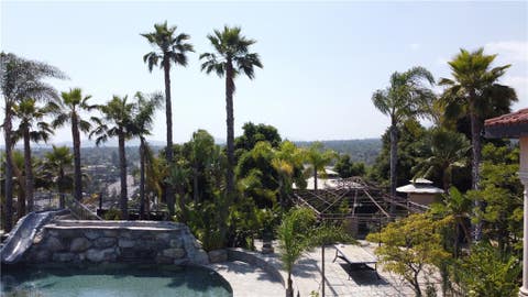 Photo of 1445 Edgecliff LN, Pasadena, CA 91107 (MLS # AR26123676)