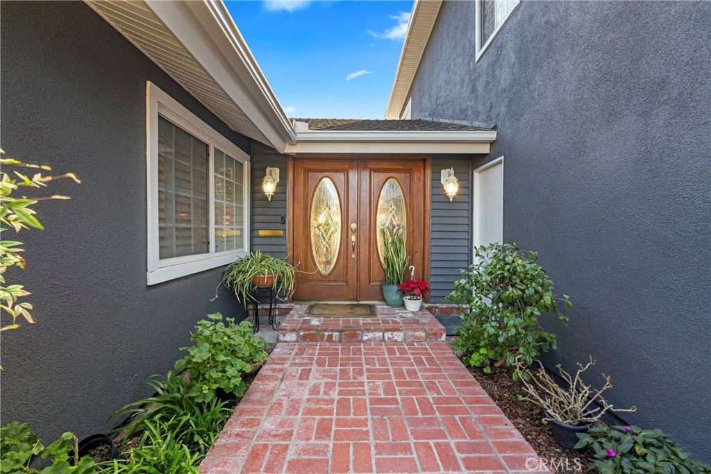 Photo of 4346 E Casselle Avenue, Orange, CA 92869 (MLS # OC26013678)