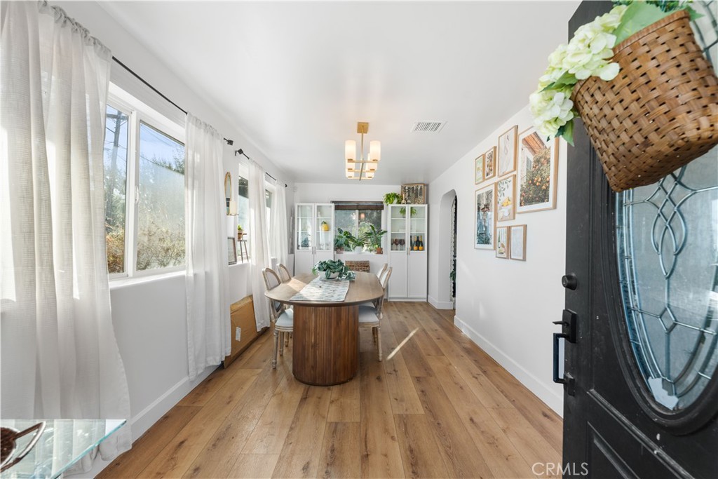 4525 W Avenue M12