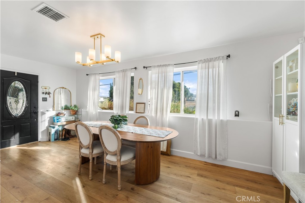 4525 W Avenue M12