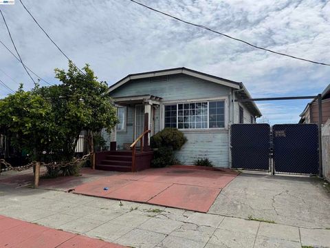 Photo of Oakland, CA 94621 (MLS # 41131105)