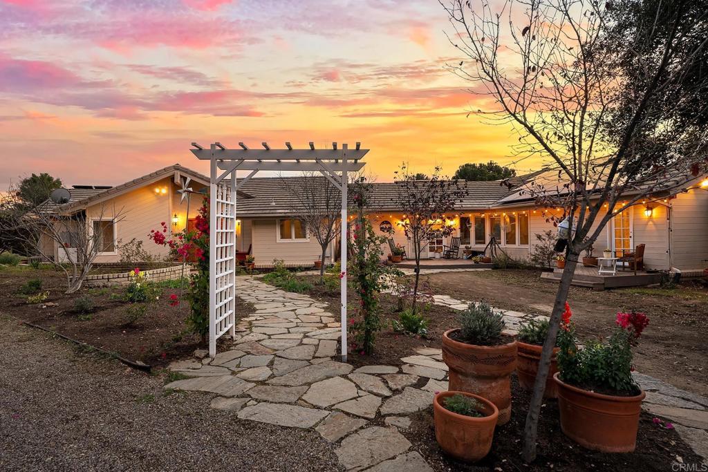 23002 JAPATUL VALLEY RD