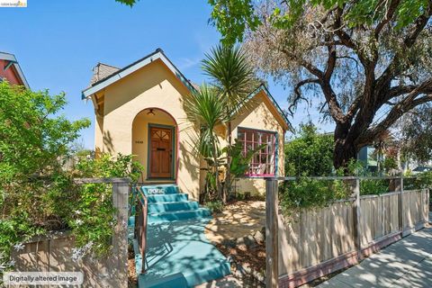 Photo of 1425 Virginia St. St, Berkeley, CA 94702 (MLS # 41130821)