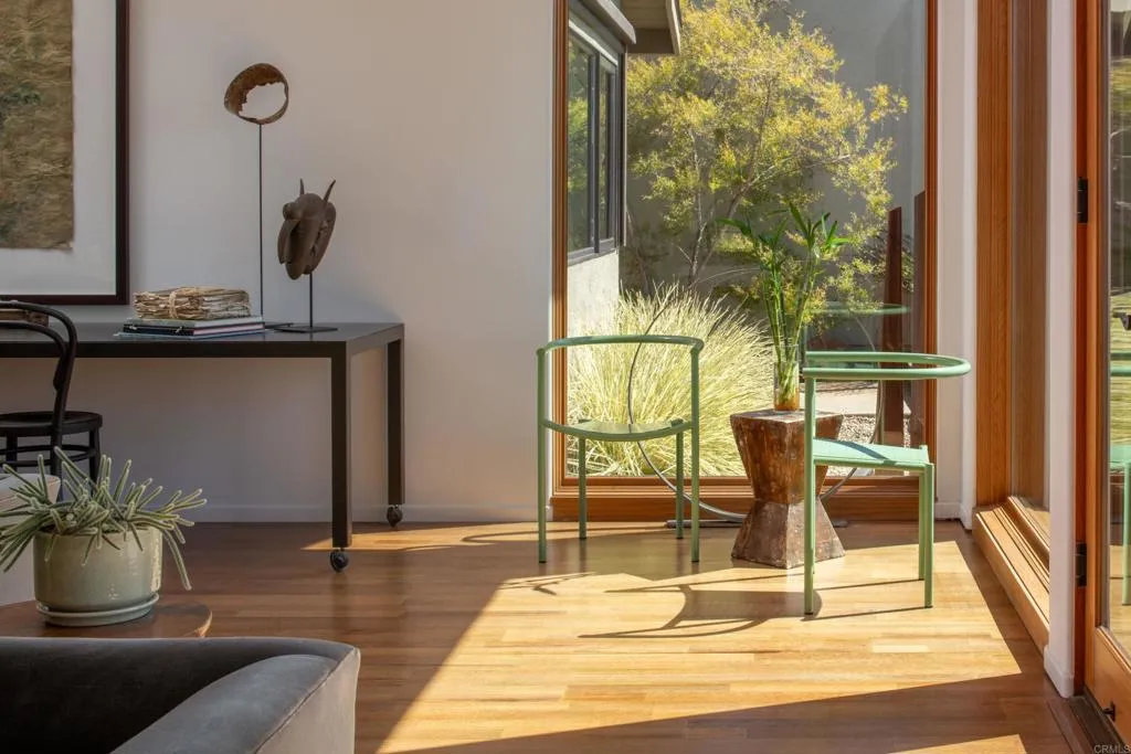 Del Mar, California 92014, United States, 3 Bedrooms Bedrooms, ,3 BathroomsBathrooms,Residential,Active,210027