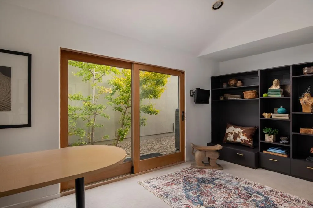 Del Mar, California 92014, United States, 3 Bedrooms Bedrooms, ,3 BathroomsBathrooms,Residential,Active,210027