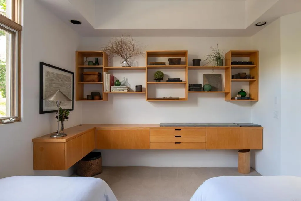 Del Mar, California 92014, United States, 3 Bedrooms Bedrooms, ,3 BathroomsBathrooms,Residential,Active,210027