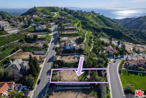Photo of 16780 Monte Hermoso Drive, Pacific Palisades, CA 90272 (MLS # 26636193)