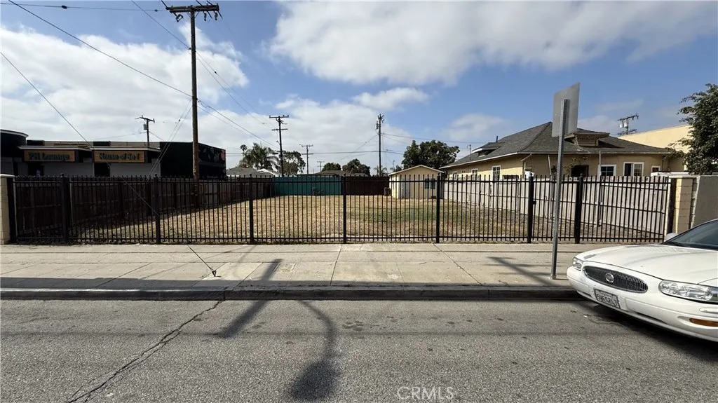 Compton, California 90220, United States, ,Commercial,Active,138288