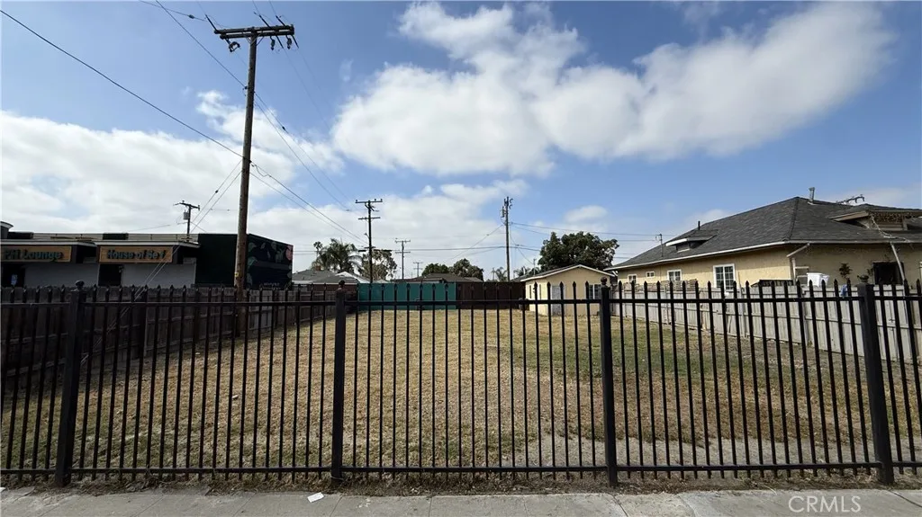 Compton, California 90220, United States, ,Commercial,Active,138288