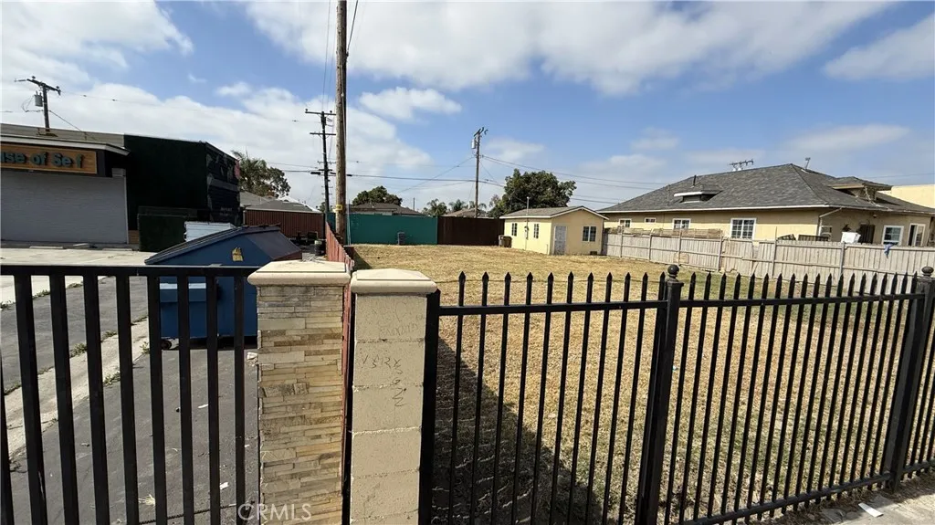 Compton, California 90220, United States, ,Commercial,Active,138288