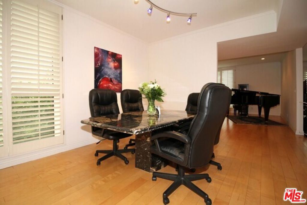 Photo of 1550 Greenfield Avenue #201, Los Angeles, CA 90025 (MLS # 26986429)