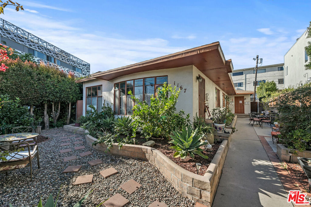 Lee & Associates is pleased to present the opportunity to purchase this multi-family triplex at 1167 Nelrose Avenue, consisting of 1,888 square feet of building on 4,401 square feet of land. The property is situated in the heart of Venice, walking distance to iconic Abbot Kinney Boulevard.Originally built in 1952, the property is rich with history. Mature landscaping and an expansive shared patio create an inviting outdoor oasis. Currently built out as a triplex, with two units consisting of one-bedroom and one-bathroom, and one unit consisting of two- bedrooms and one-bathroom. The property offers tremendous upside potential to owner- occupants, investors and developers alike. One bedroom, one bathroom unit is available for owner/user. Do NOT disturb tenants. Call agent for showing details and offering memorandum.