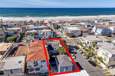 Photo of 98 Highland Avenue Ave, Manhattan Beach, CA 90266 (MLS # SB26037484)