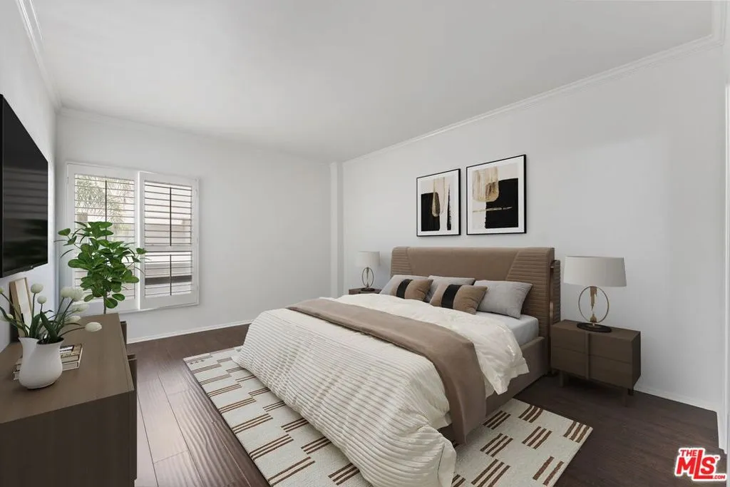 Los Angeles, California 90069, United States, 1 Bedroom Bedrooms, ,2 BathroomsBathrooms,Residential,Active,223815