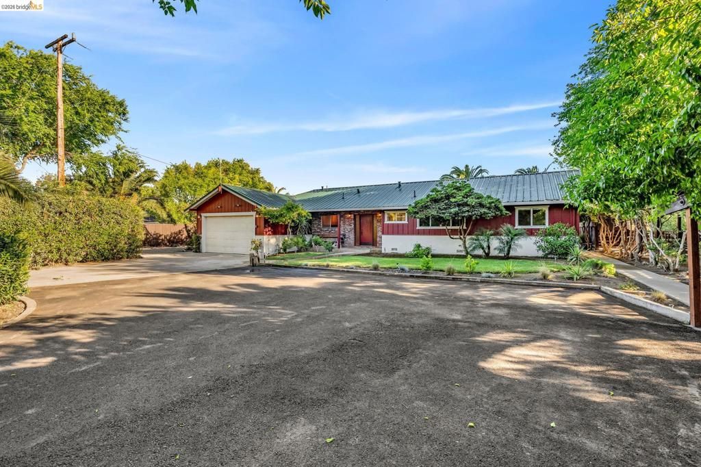 Photo of 3300 CONCORD AVENUE Ave, Brentwood, CA 94513 (MLS # 41130668)