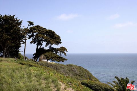 Tiny photo for 4145 Creciente Drive, Santa Barbara, CA 93110 (MLS # 25537769)