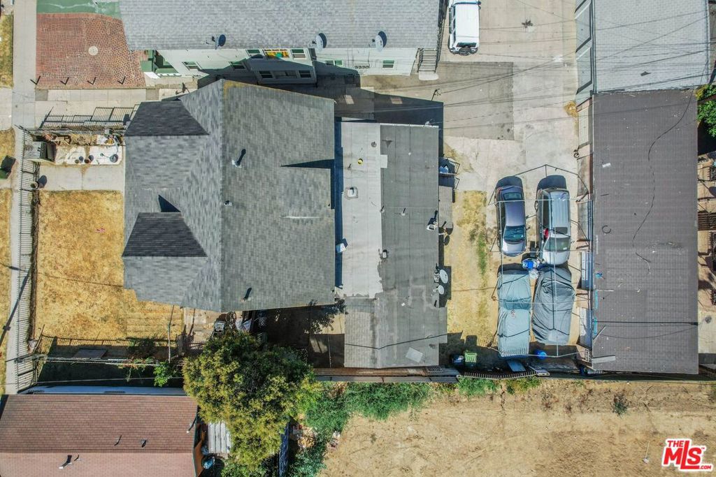 317 W 51st Street