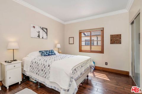Tiny photo for 4375 Kraft Avenue, Studio City, CA 91604 (MLS # 26738359)