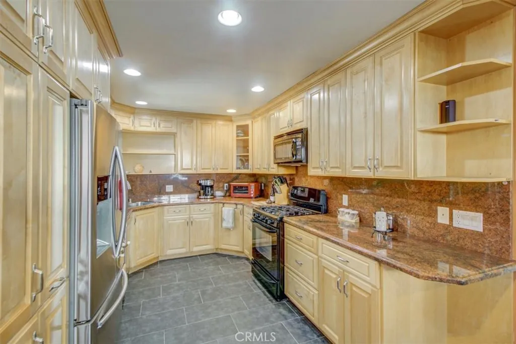 North Hills, California 91343, United States, 3 Bedrooms Bedrooms, ,2 BathroomsBathrooms,Residential,Active,220598