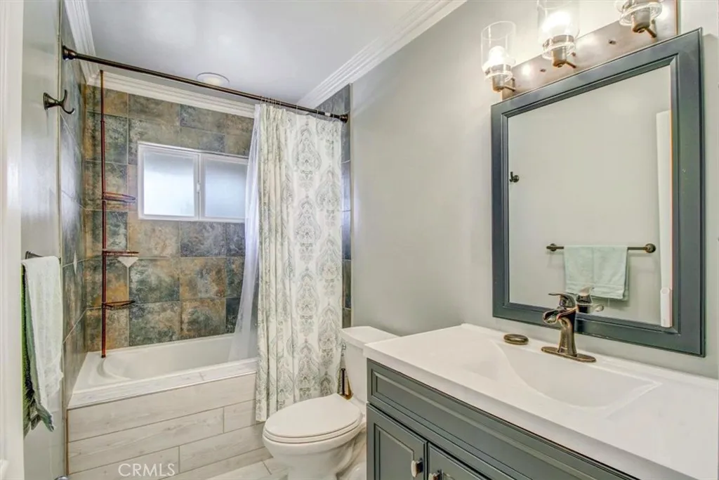 North Hills, California 91343, United States, 3 Bedrooms Bedrooms, ,2 BathroomsBathrooms,Residential,Active,220598