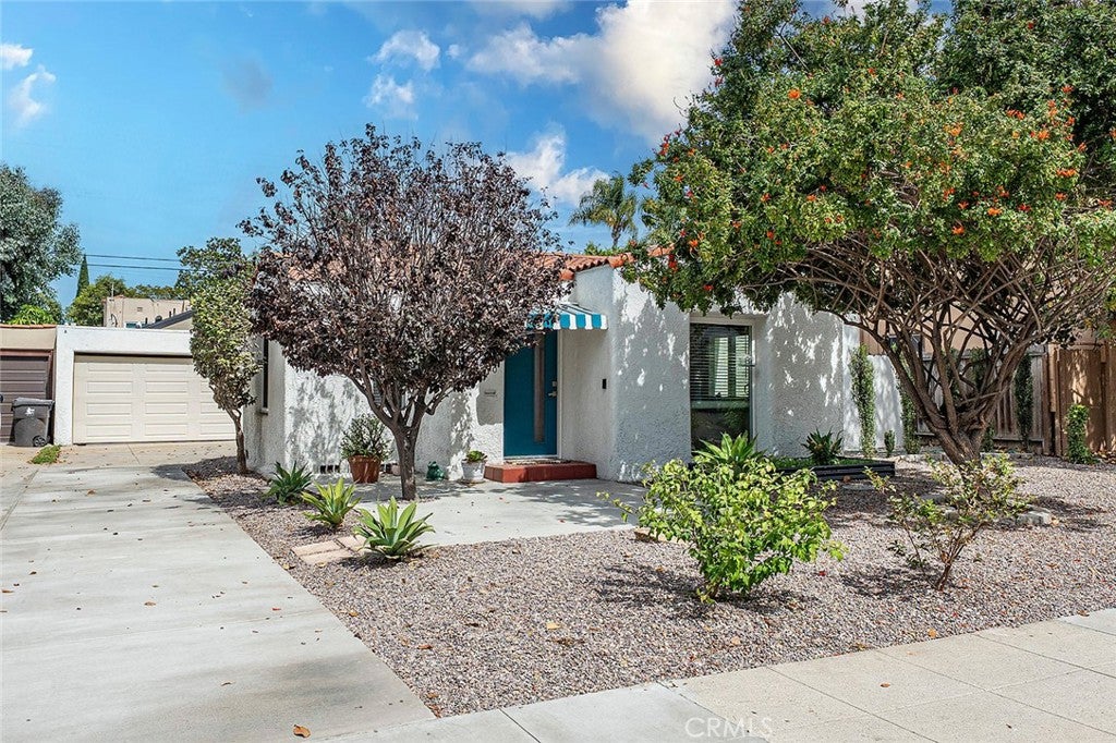 2310 Magnolia Avenue