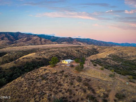 Photo of 7451 Foothill Road, Cuyama, CA 93254 (MLS # V1-33483)