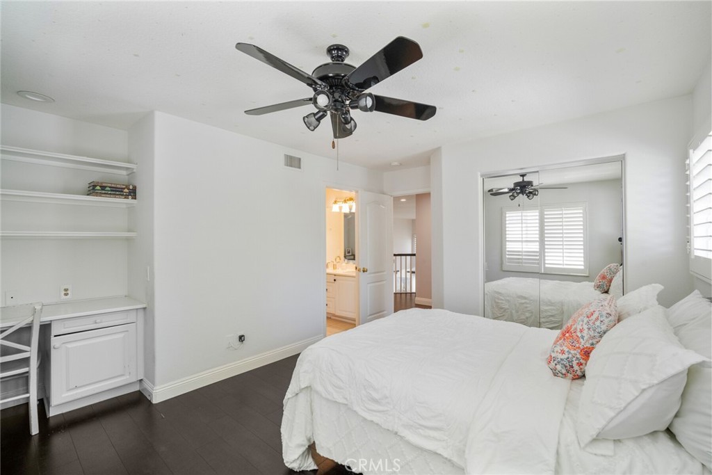 Cliff Wood (CLIF) - Residential