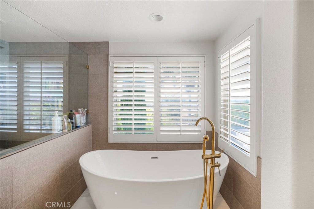 Cliff Wood (CLIF) - Residential