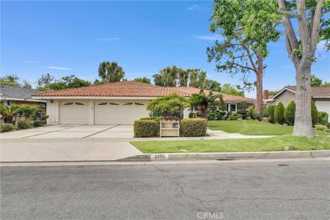 Photo of 2308 N Lowell Lane, Santa Ana, CA 92706 (MLS # PW26114718)