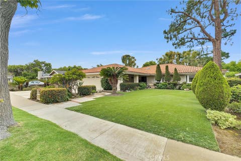 Photo of 2308 N Lowell Lane, Santa Ana, CA 92706 (MLS # PW26114718)
