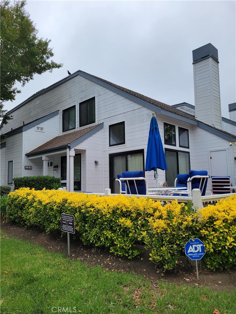 Laurels (LR) - Residential