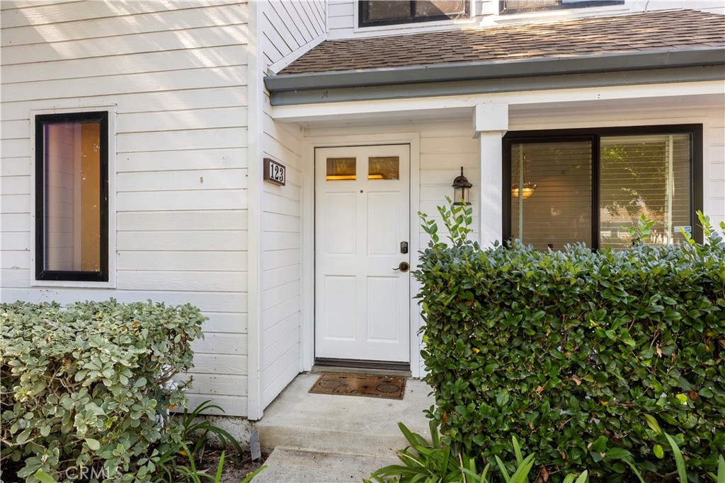 Laurels (LR) - Residential