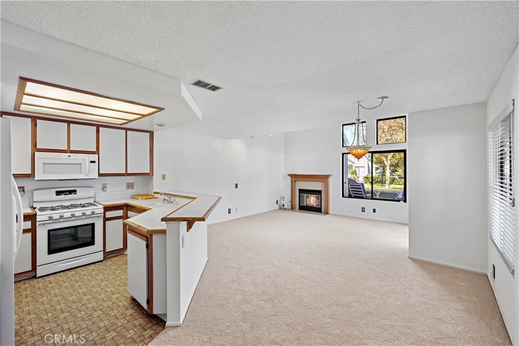 Laurels (LR) - Residential