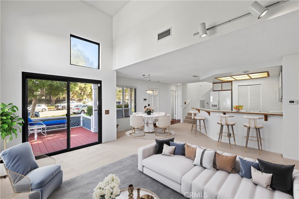 Laurels (LR) - Residential