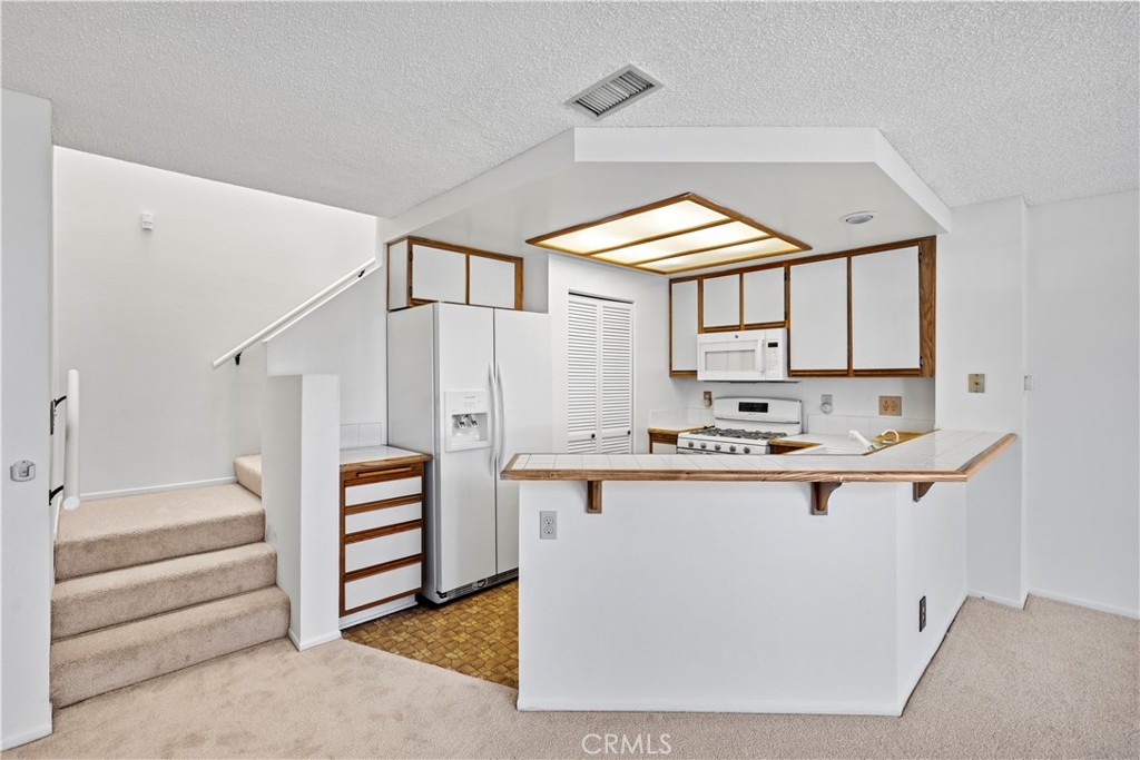 Laurels (LR) - Residential