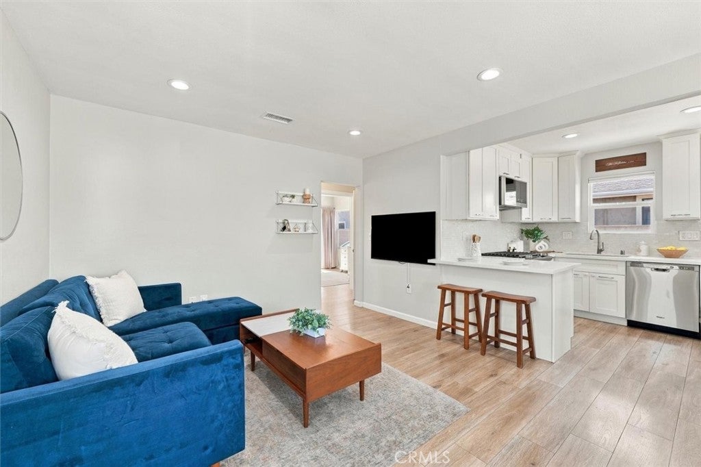 4874 W 135th Street