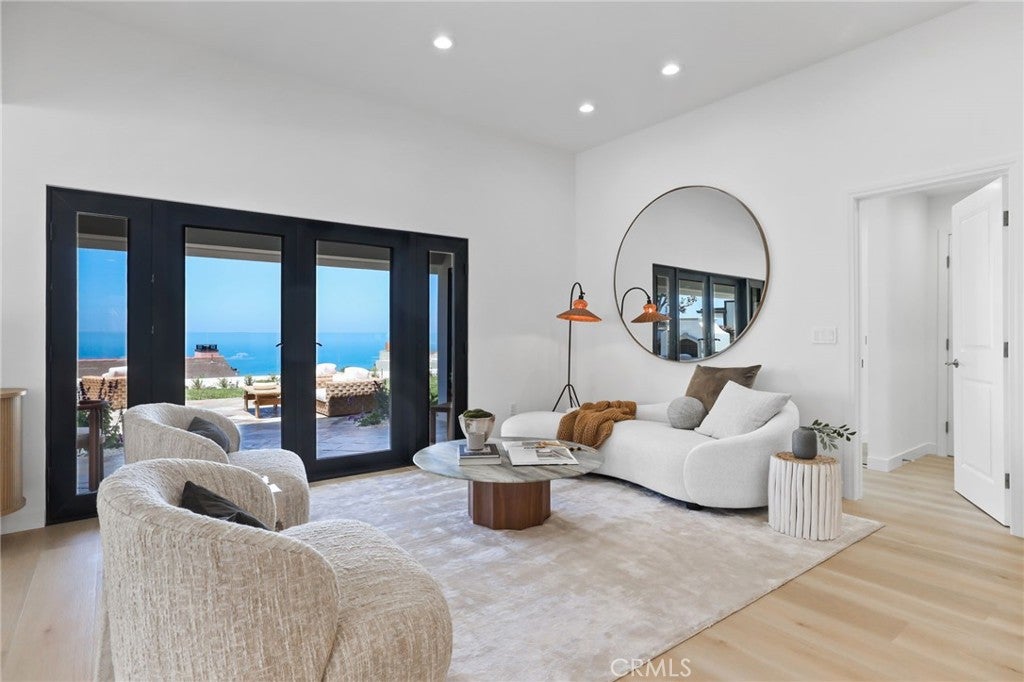 770 Barracuda, Laguna Beach CA 92651 - Photo 18