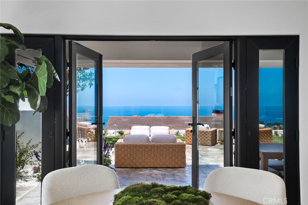 770 Barracuda, Laguna Beach CA 92651 - Photo 11