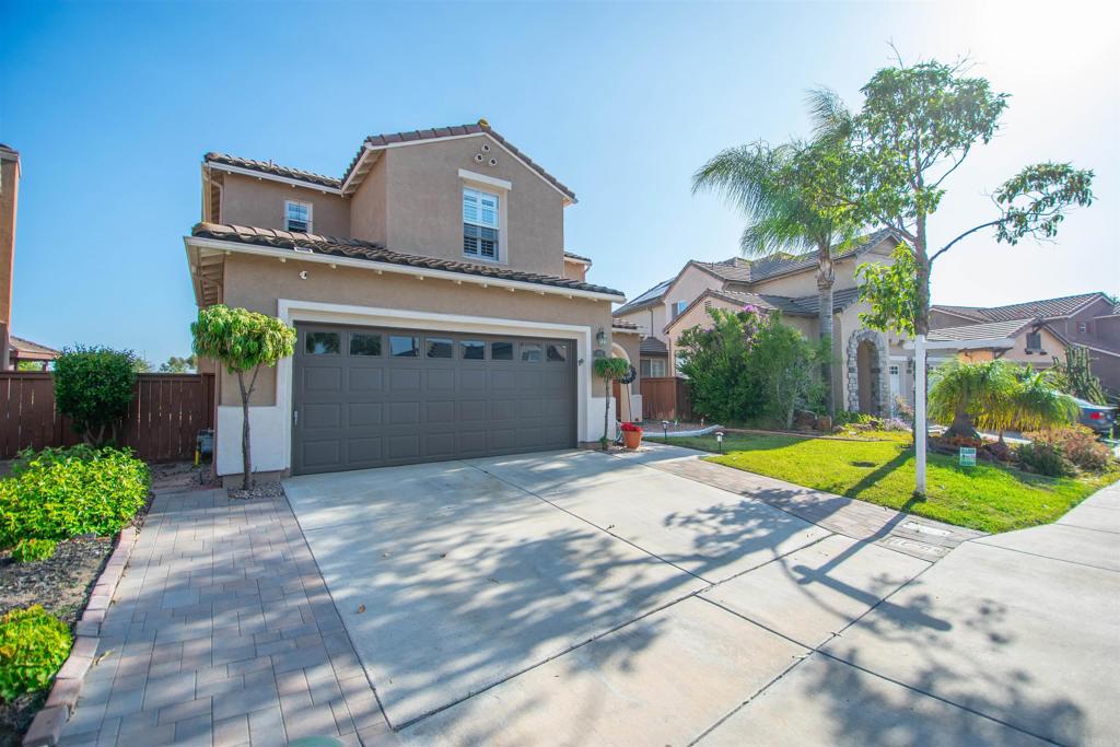 2414 Falcon Valley Drive