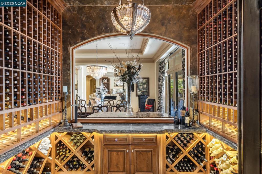 BLACKHAWK C. C. - Residential