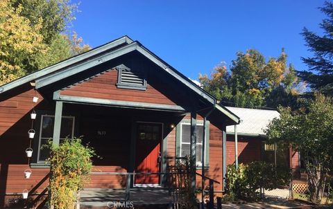 Photo of 9633 Middle Creek Road, Upper Lake, CA 95485 (MLS # LC26104405)
