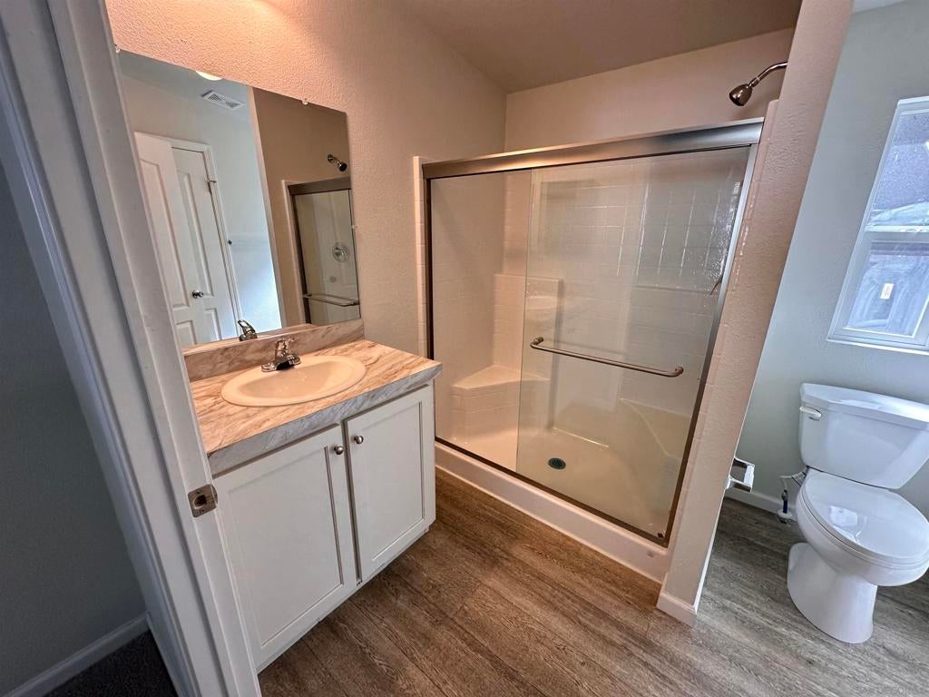 22899 Byron Road 49
