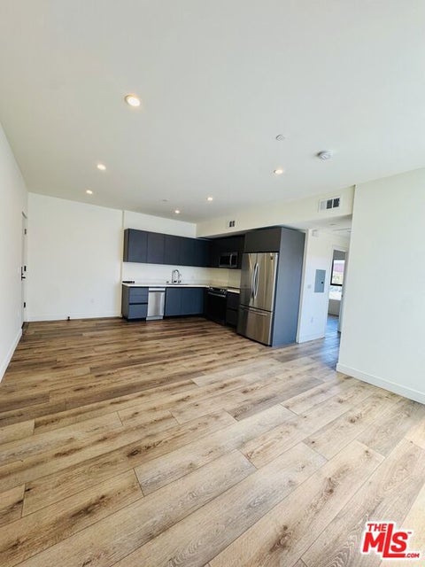 Photo of 919 Harvard Boulevard #402, Los Angeles, CA 90006 (MLS # 26842829)