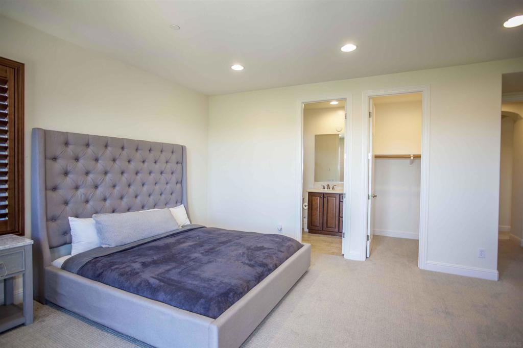 Rancho Santa Fe - Residential