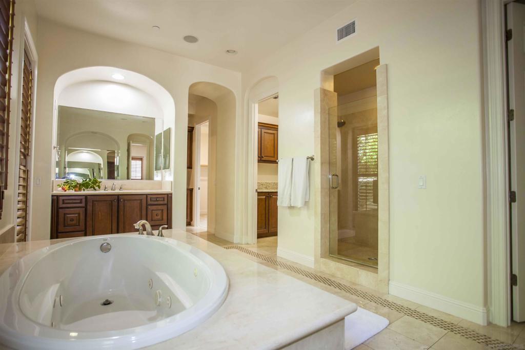 Rancho Santa Fe - Residential