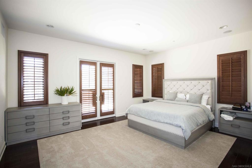 Rancho Santa Fe - Residential