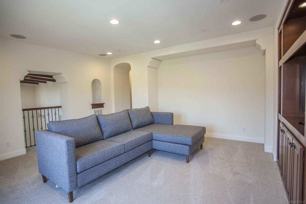 Rancho Santa Fe - Residential