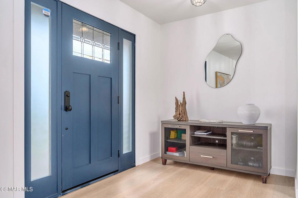 Photo of 11523 Vienna Way, Mar Vista, CA 90066 (MLS # 225005234)