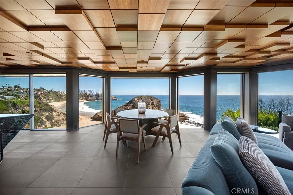 Photo of 3 N La Senda Dr, Laguna Beach, CA 92651 (MLS # LG25222595)
