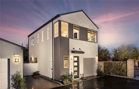 Photo of 2456 E Encanto Paseo, Ontario, CA 91762 (MLS # CV26041558)